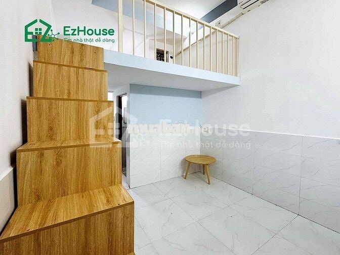Phòng trọ duplex gác cao 1m8 cho thuê ngay Đại Học Văn Hiến chỉ 3tr8