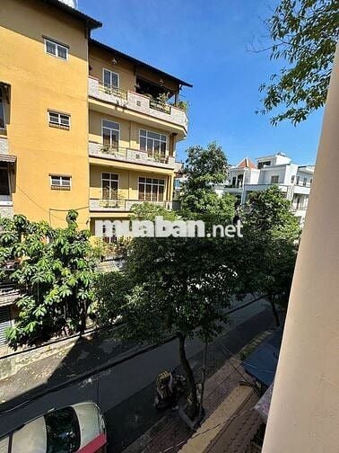 4 x 20 nhà 3 lầu phòng siêu rộng thoáng khách thuê đều mua đc nhà