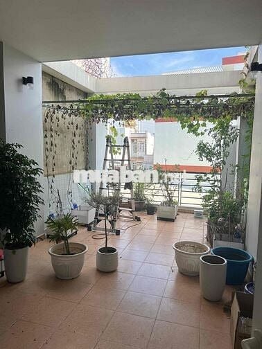 Cho thuê nhà nguyên căn Phan Văn Trị, Bình Thạnh 76m2, 4PN, 3NVS