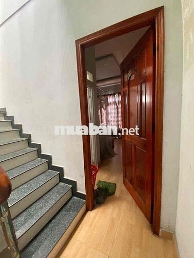 SIÊU PHẨM 2 TẦNG NGAY TRỊNH THỊ MIẾNG GIÁ NGỢP CẦN BÁN GẤP