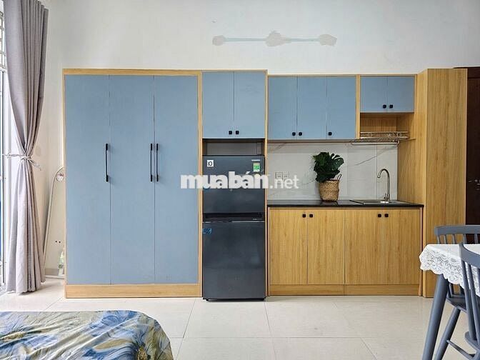 Phòng Ban công - Cửa sổ 45m2 Full NT Xịn Bùi Đình Túy gần ĐH Văn Lang