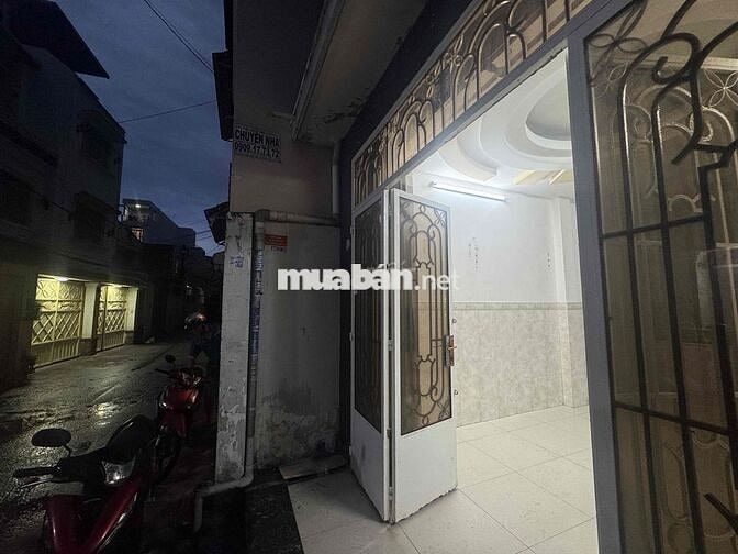 Em kiot mb kinh doanh ngay Hoà Bình - Luỹ Bán Bích