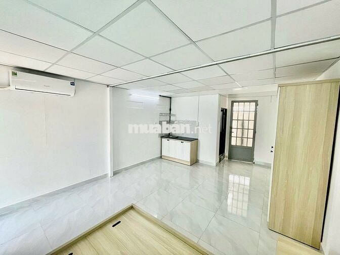 CĂN HỘ STUDIO BAN CÔNG NGAY NGUYỄN VĂN KHỐI - GẦN CÔNG VIÊN LÀNG HOA