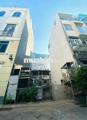 Đất MẶT TIỀN !! sát Metro ngang LỚN 4.1M 50M2 ngay Đặng Văn Bi