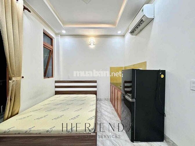 CĂN HỘ BAN CÔNG SIÊU THOÁNG FULL NỘI THẤT CỰC SẠCH SẼ KẾ LẠC LONG QUÂN