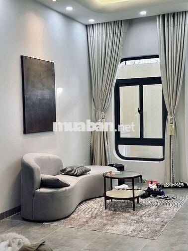 BÁN NGỘP NHÀ 1 TRỆT 1 LẦU NGAY CHỢ TÂN HIỆP TÂN UYÊN BÌNH DƯƠNG