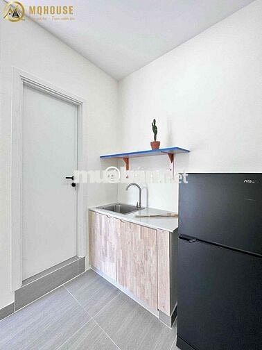 Cho thuê Studio ban công, 35m2 gần UTH, UEF, HIU, FTU