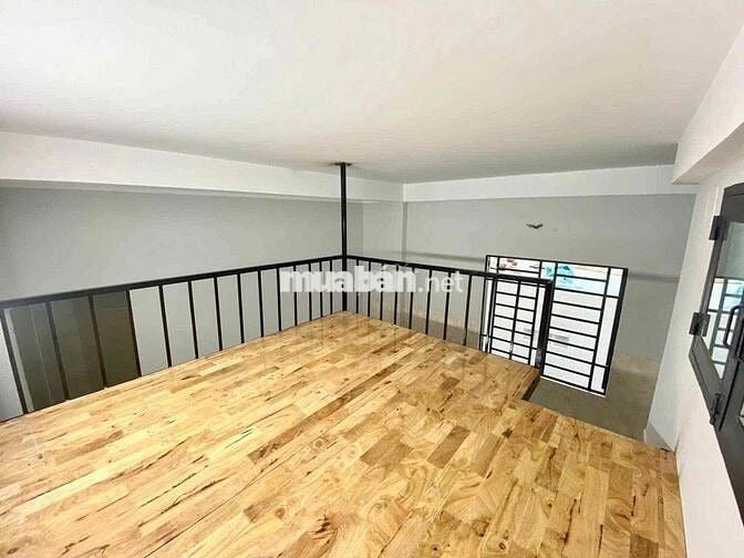 PHÒNG TRỌ GÁC NHỎ GIÁ RẺ CỬA SỔ TRỜI SẴN MÁY LẠNH NGAY AEON TÂN PHÚ