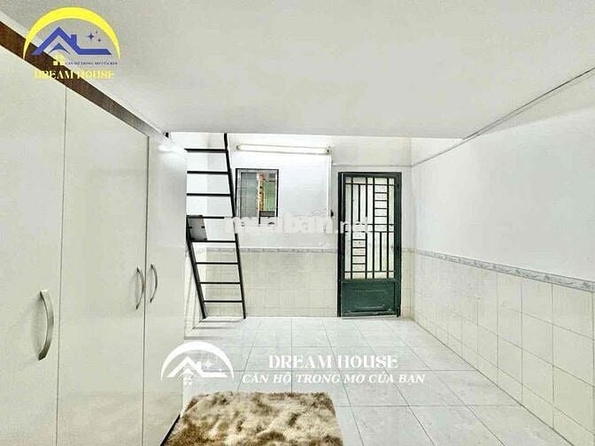 PHÒNG TRỌ GÁC CAO - SẴN NỘI THẤT - NGAY VĂN HIẾN