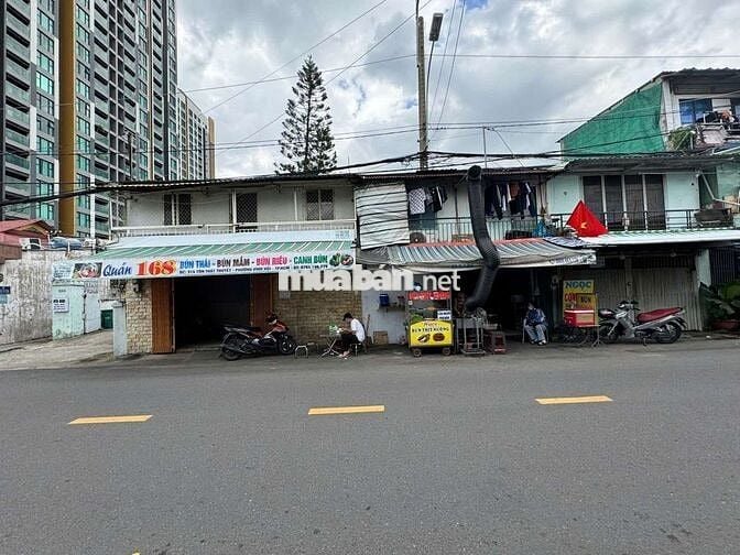 Cần Cho Thuê nhà mặt tiền nguyên căn