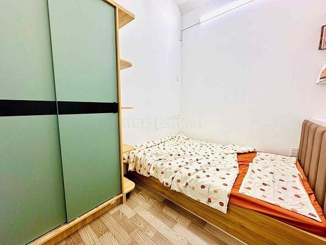 CHO THUÊ CHDV / 2 PHÒNG NGỦ TÁCH BẾP RIÊNG BIỆT - TOÀ NHÀ MẶT TIỀN