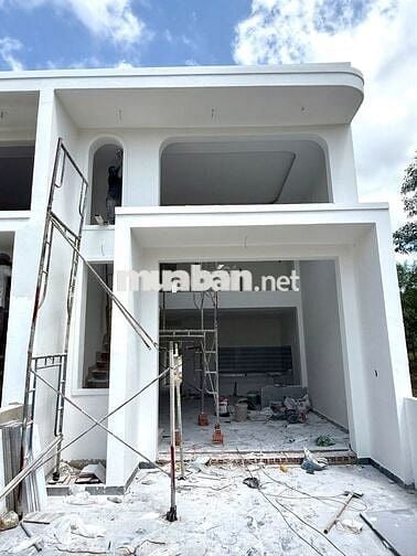Cấn Bán Nhanh 2 Căn Nhà Gần Chợ Bến Lớn , Tân Định , Bến Cát