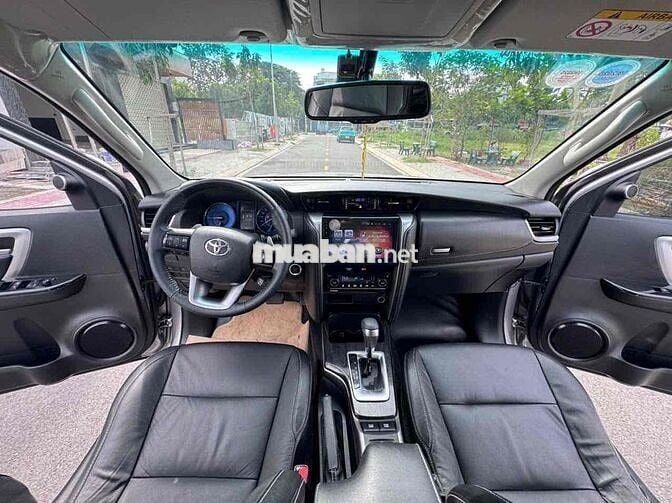Toyota Fortuner 2021 2.4G 4x2AT