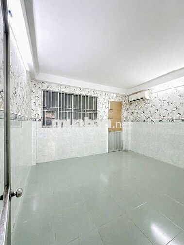 NHÀ BÁN GÂP DO KẸT TIỀN GIÁ SỐC NHẬN NHÀ NGAY ĐỦ PHÁP LÝ BÌNH CHÁNH