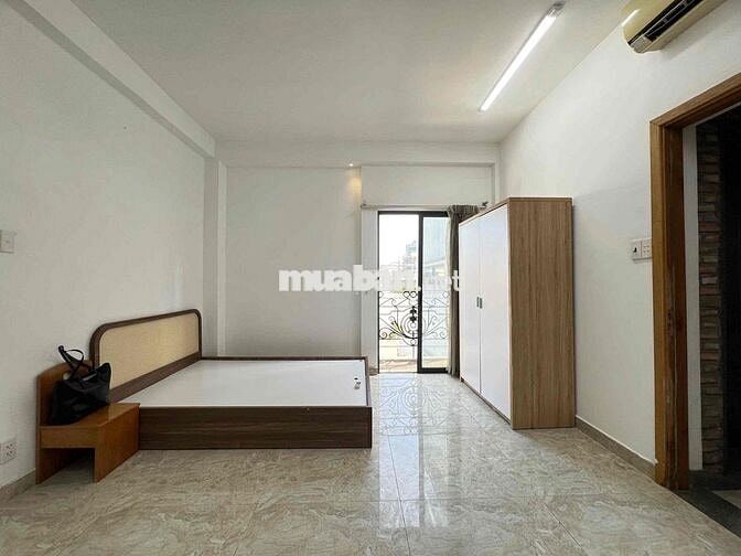 PHÚ NHUẬN - BAN CÔNG THOÁNG FULL NT - Gần DH Mỹ Thuật, BV Hoàn Mỹ