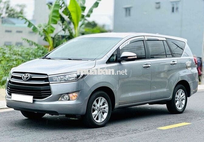 Toyota Innova 2017 2.0E xe zin tuyệt đối giá tốt