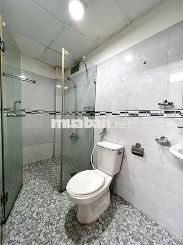 PHÒNG FULL TIỆN NGHI THANG MÁY GẦN ĐH SÀI GÒN, NGUYỄN VĂN CỪCỐNG QUỲNH