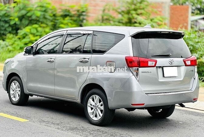 Toyota Innova 2017 2.0E xe zin tuyệt đối giá tốt
