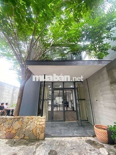 BIỆT THỰ SÂN VƯỜN 3 PHÒNG HƠN 400M2