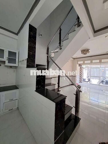 Nhà mặt tiền đường xe hơi, F.hiệp bình chánh,thủ đức