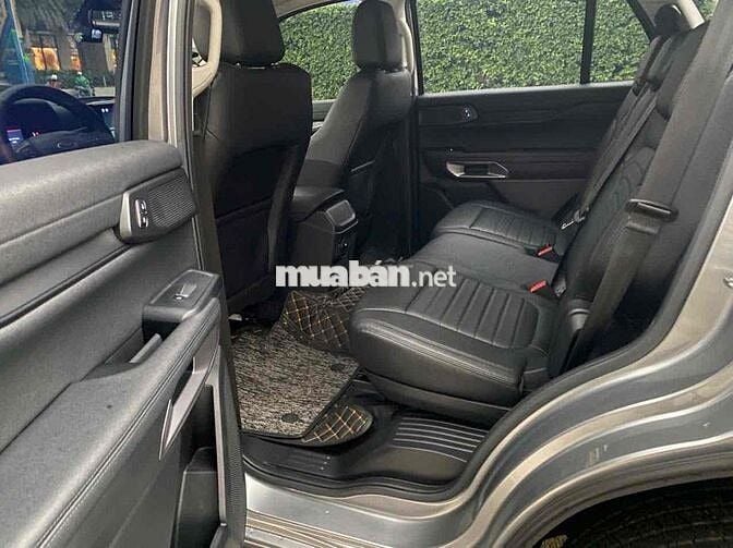 Ford Everest 2023 Sport 2.0L 4x2 AT - 15000 km