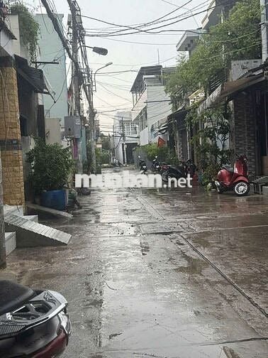 Cần Bán Gấp Nhà Phong Phú Bình Chánh Giá 1 Tỷ 8(Sổ Hồng Riêng)
