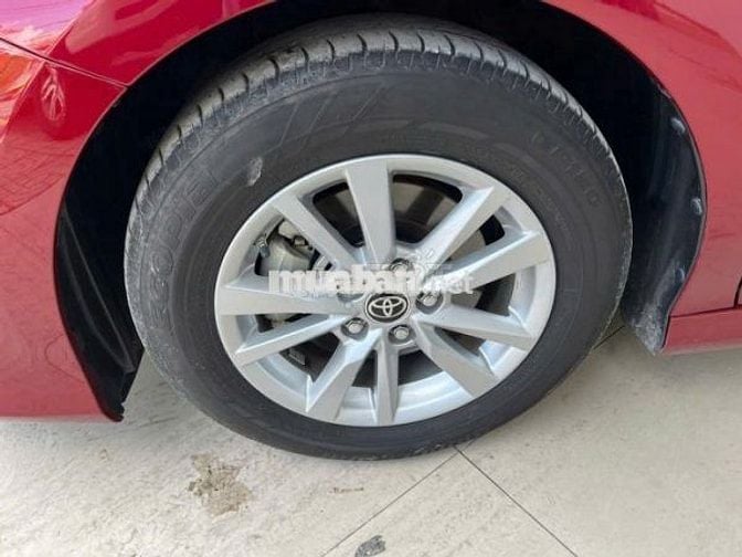 Toyota Camry 2021 2.0G – 45000km
