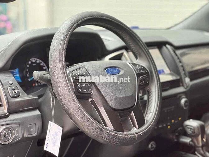 Ford Everest Titanium 4x2 2021 2.0L AT  - 21000 km