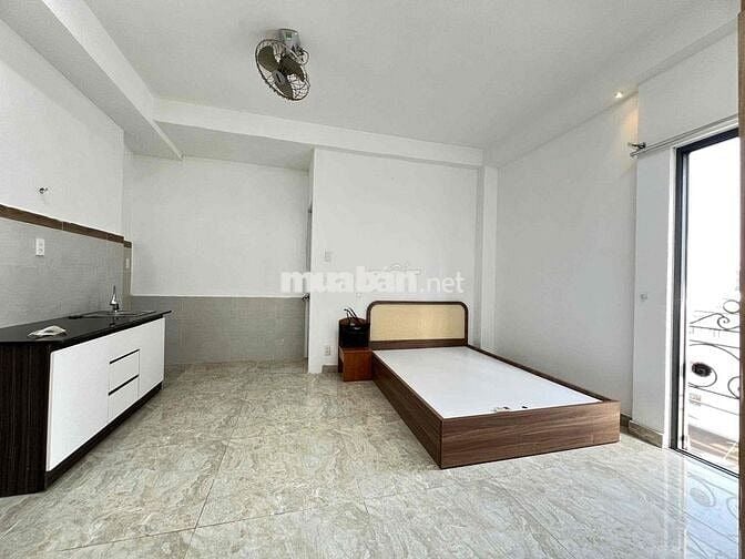 PHÚ NHUẬN - BAN CÔNG THOÁNG FULL NT - Gần DH Mỹ Thuật, BV Hoàn Mỹ