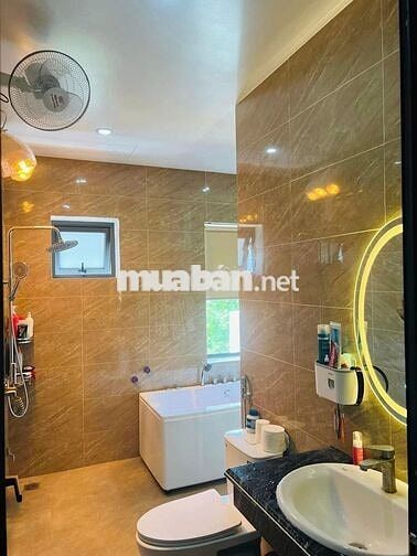 Bán nhà MT Trần Đại Nghĩa 9x14m 1 trệt 1 lầu giá 1.1 tỉ, SHR