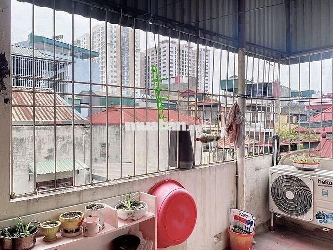 Cho Thuê Nguyên Căn 4 Tầng 35m2 Nguyễn Đức Cảnh - Hoàng Mai