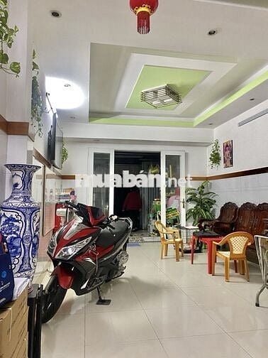 Bán nhà 4 tầng Âu Dương Lân, hẻm xe hơi, 4x16 chỉ 8 tỷ 5
