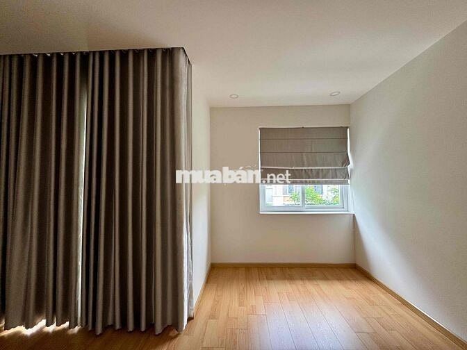 Cần chuyển nhượng nhà phố full nội thất, 1 trệt 2 lầu, KDC Lovera Park