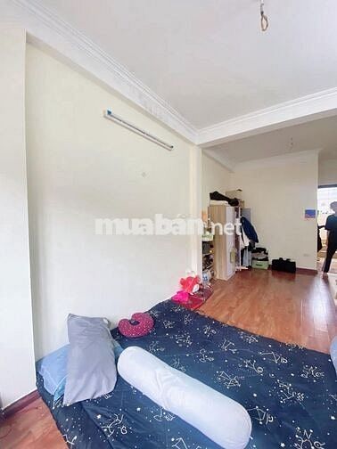 Cho thuê nhà 151 Nguyễn Đức Cảnh Hoàng Mai 3PN 3wc full đồ 9tr5