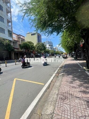 Cho Thuê Nhà Đường Minh Phụng, Quận 11 ( KD Thoải Mái - Có Thang Máy )