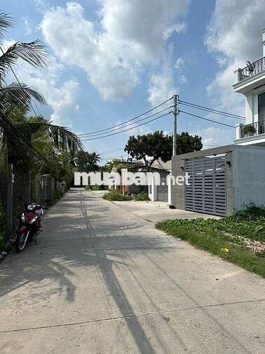 Bán Đất 5x23 thổ cư Gần QL50 (xã Tân Kim) 712 triệu ( sổ sẵn )