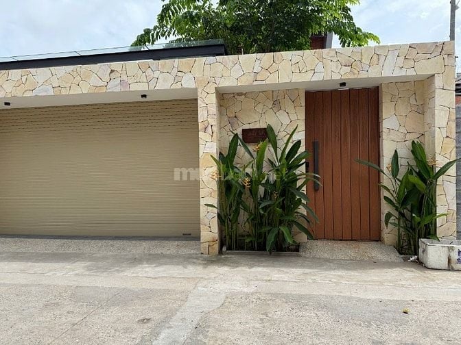 Villa phố siêu đẹp -9 x30 CN266 m2- ngay sông Sài Gòn- Giá 18,5 tỷ