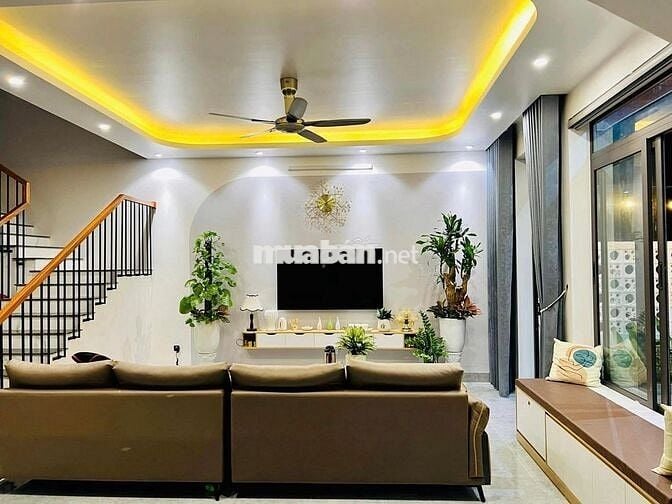 Bán nhà MT Trần Đại Nghĩa 9x14m 1 trệt 1 lầu giá 1.1 tỉ, SHR