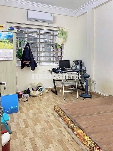 Cho Thuê Nguyên Căn 4 Tầng 35m2 Nguyễn Đức Cảnh - Hoàng Mai
