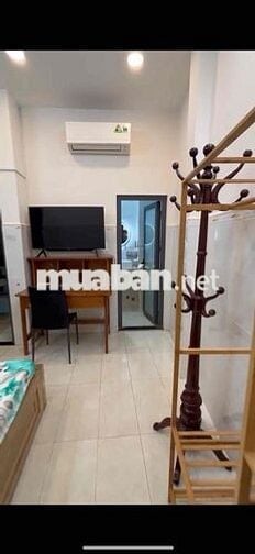 studio cửa sổ thoáng giá rẻ chính chủ