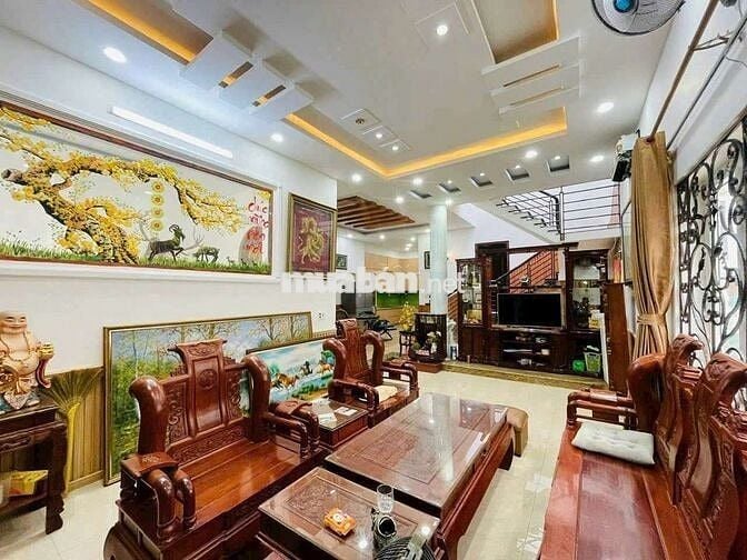 Biệt Thự 10x16 HXH An Phú Đông ( Đã tách 2 sổ)