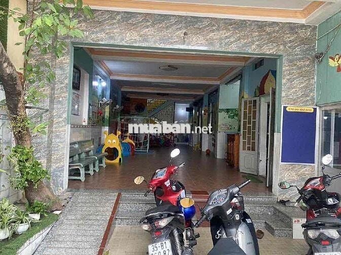 Cho thuê nhà 3 lầu sân thượng cách MT đường TL 43 chỉ 30m P Bình Chiểu