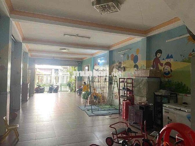 Cho thuê nhà 3 lầu sân thượng cách MT đường TL 43 chỉ 30m P Bình Chiểu