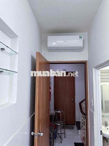cho thuê phòng q3, gần cầu số 7.