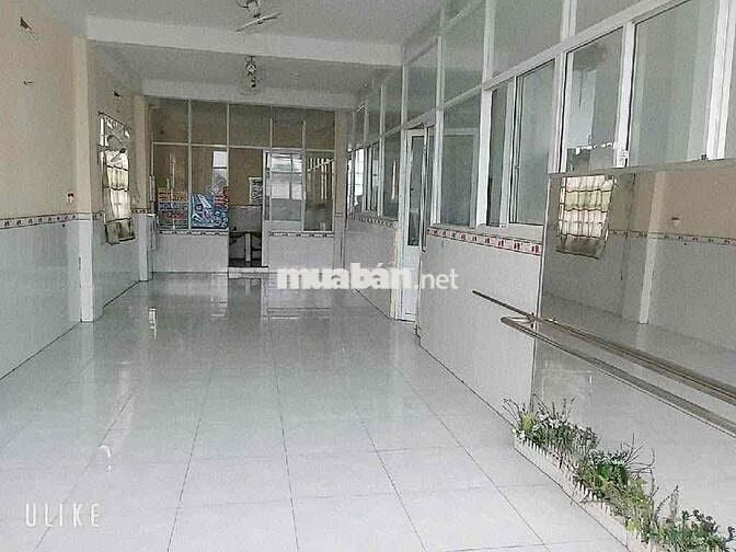 Cho thuê nhà 3 lầu sân thượng cách MT đường TL 43 chỉ 30m P Bình Chiểu