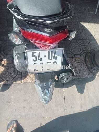 Nha du xe nen ban .