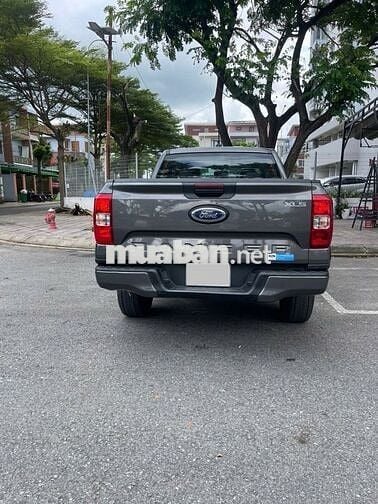 Bán Ford Ranger XLS tự động dk 2024 màu Xám đi kỹ