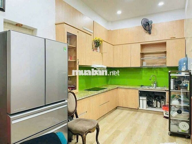 Biệt Thự 10x16 HXH An Phú Đông ( Đã tách 2 sổ)