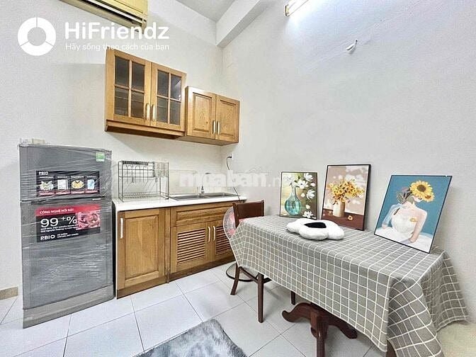 Siêu Phẩm Studio Cửa Sổ Full Nội Thất Ngay Cầu Vượt Cây Gõ