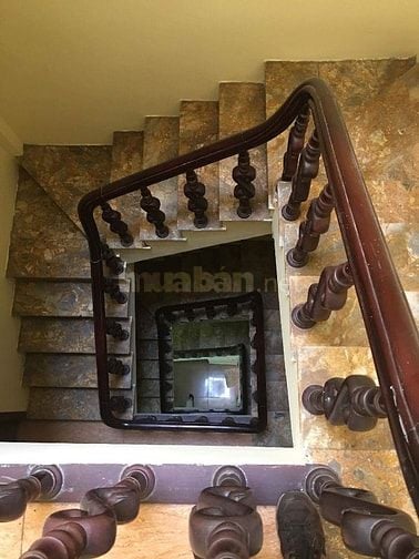 Cho thuê nhà riêng 5 tầng*40m2 phố Hàng Bún(đầu dốc)